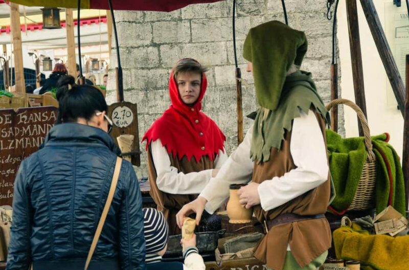 Tallinn Classic: Old Town and Kadriorg District Guided Tour - Who Will Enjoy the Tallinn Classic Tour?