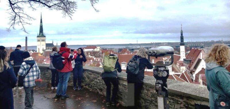 Tallinn Day Tour: Old Town Legends, Lunch & Modern Sights - Key Points