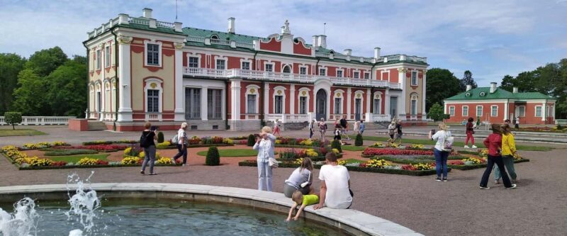 Tallinn Day Tour: Old Town Legends, Lunch & Modern Sights - Flexible Booking and Cancellation Policies