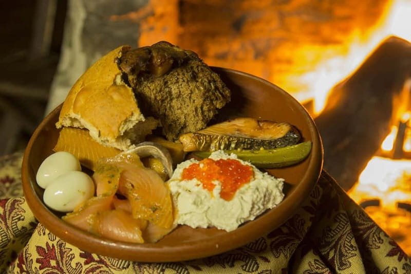 Tallinn: Estonian Food, Drinks and History Tour - Starting Point at Tallinn’s Historic Town Square