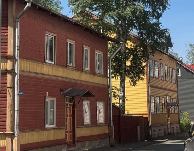 Tallinn: Explore Local Life Tour - Explore Nõmme: Tallinn’s Garden City with Village Charm