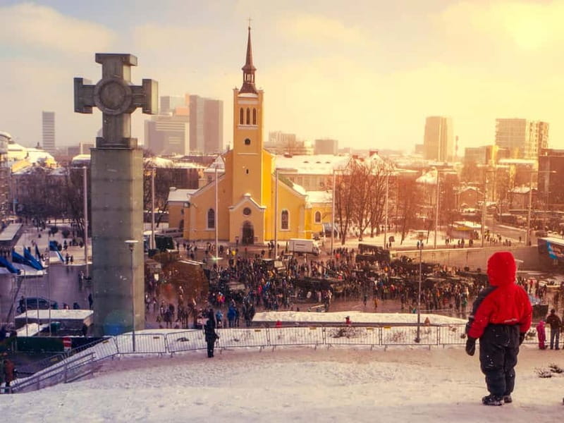Tallinn: Guided Old Town Historical Walking Tour - The Magnificence of Alexander Nevsky Cathedral and St. Mary’s Cathedral
