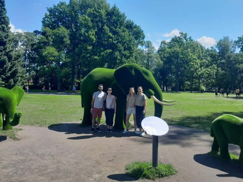 Tallinn: Hidden Gems of Pärnu day trip 8h - Private Guided Pärnu Old Town Walk