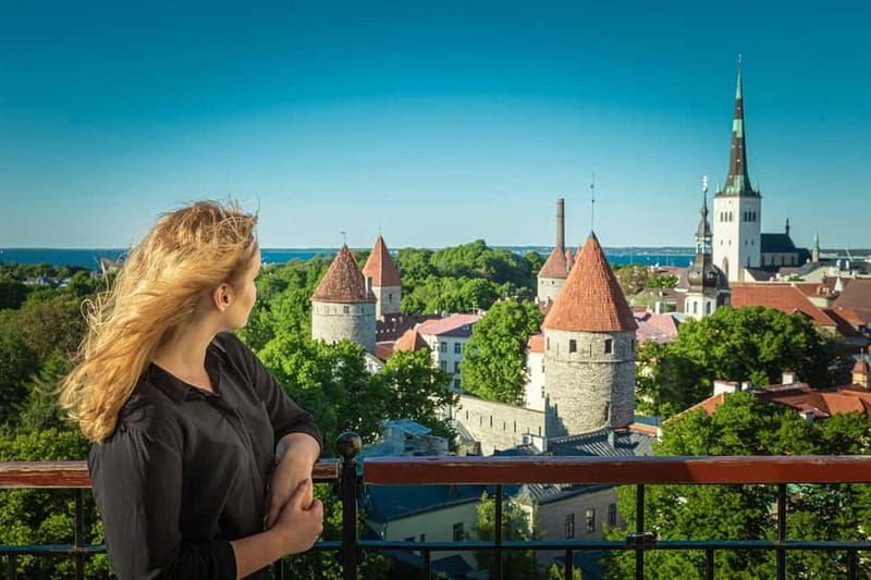 Tallinn Private Photoshoot Tour - Discover Tallinn’s Old Town Through a Private Photoshoot