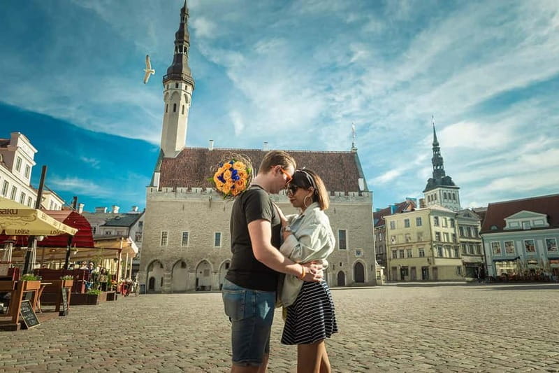 Tallinn Private Photoshoot Tour - Exploring Town Hall Square and Its Scenic Backdrops