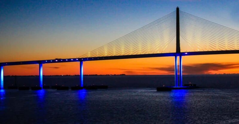 Tampa Bay: Private Sunset Cruise with Champaign or Wine - The Intimate Setting of a Private Cruise for Two