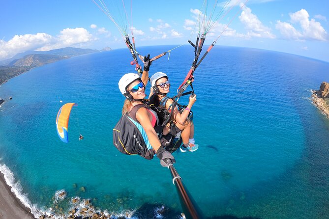 Tandem Paragliding Flight in Cefalù - Who Should Consider This Paragliding Flight?