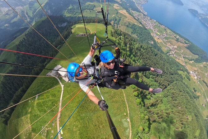 Tandem Paragliding Flight in the Lucerne Region - Unique Features of This Lucerne Paragliding Tour