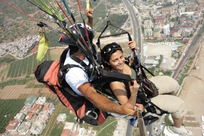Tandem Paragliding in Alanya - The Experience of Flying with a Professional Pilot