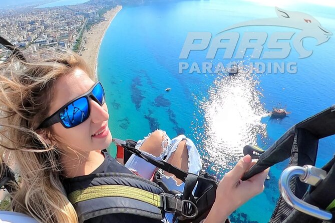 Tandem Paragliding in Alanya with Professional Licensed Pilots - Flight Safety and Pilot Expertise
