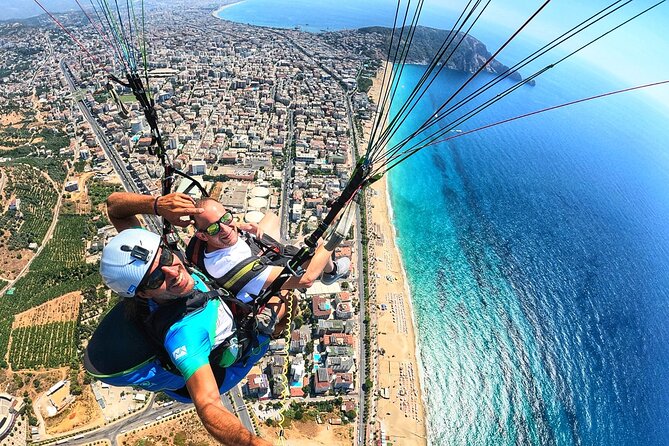 Tandem Paragliding in Alanya with Professional Licensed Pilots - What to Wear and Bring for the Flight