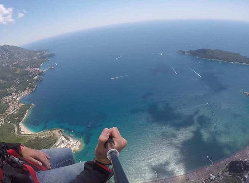 Tandem Paragliding in Budva with Expert Pilots/All-inclusive - The Landing Near Budva City Beach