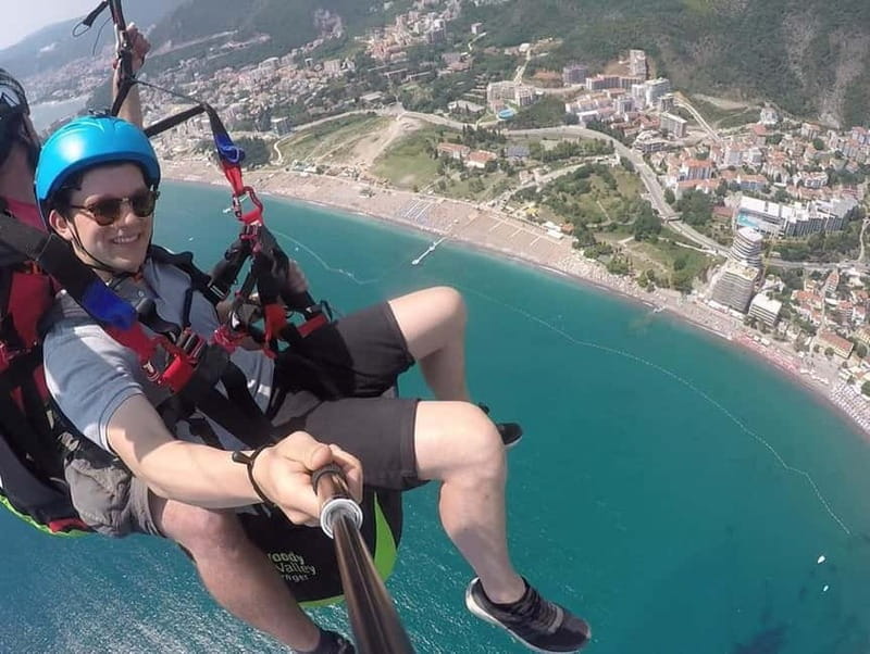 Tandem Paragliding in Budva with Expert Pilots/All-inclusive - The Support and Guidance Throughout the Experience