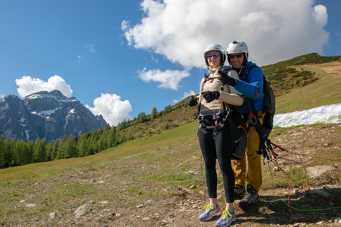 Tandem Paragliding Tirol, Austria - Meeting the Pilot at the Neustift Base