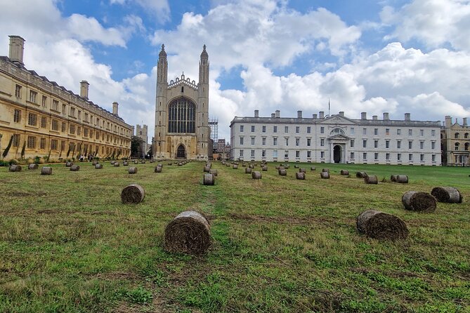 Tangential Cambridge: Private Walking Tour of Cambridge - Exploring the First Physics Laboratory on Free School Lane