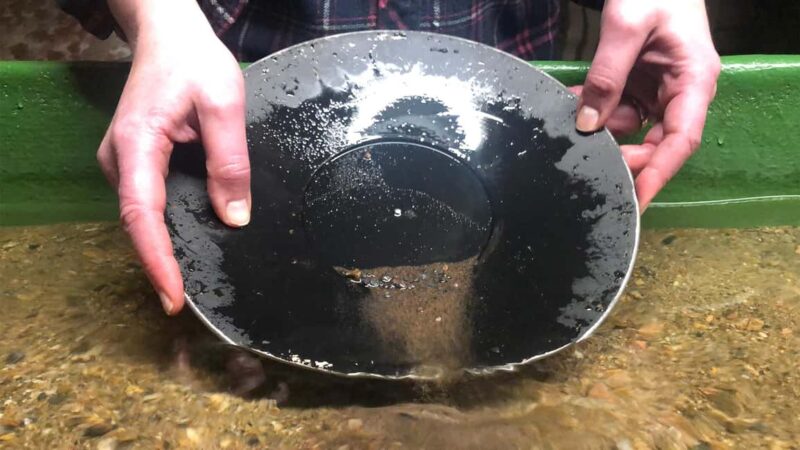 Tankavaara: Gold Museum Entry, Tour, and Gold Panning - Key Points