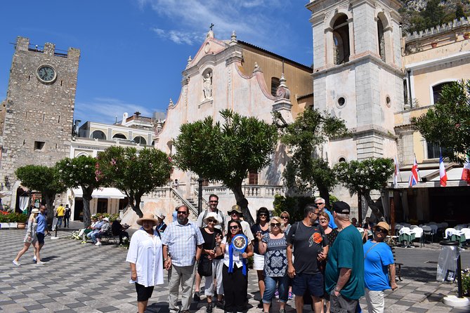 Taormina and Castelmola Tour from Messina - The Excitement of the Bus Ride and Crowd Considerations