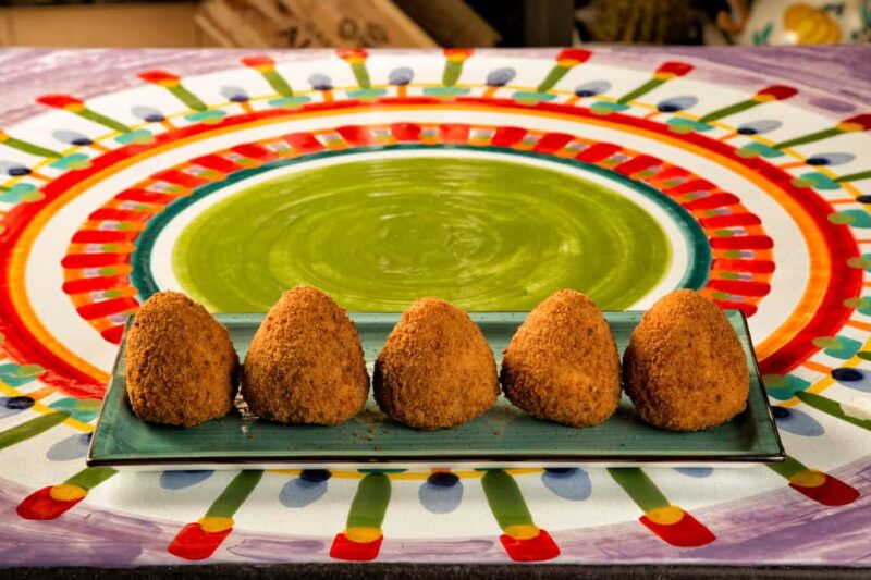 Taormina: Arancino Making Class with Drinks - Key Points