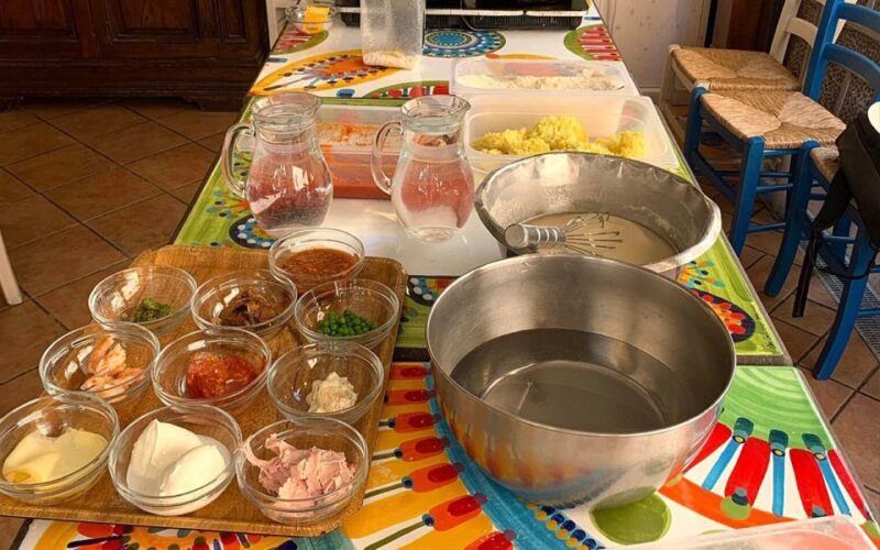 Taormina: Arancino Making Class with Drinks - Sampling Your Creations in a Lively Setting