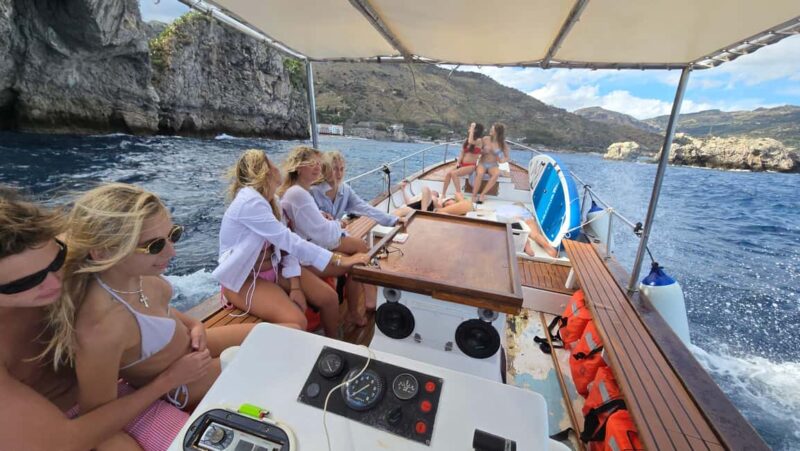 Taormina: Boat Tour with Sicilian Wine Tasting - The Seafood and Wine Tasting: Sicilian Flavors Aboard