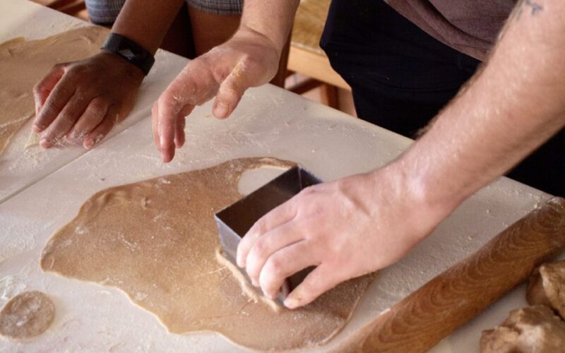 Taormina: Cannolo Cooking Class with Completion Certificate - Key Points