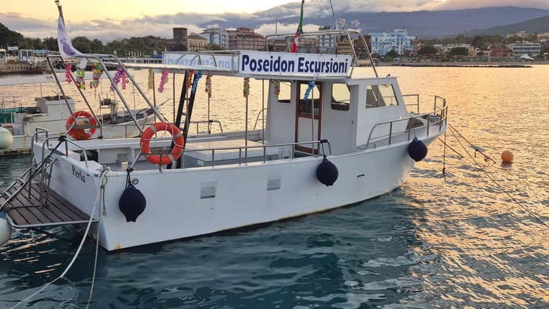 Taormina Giardini Naxos: Boat Tour with Aperitif & SwimMasks - Sunset Dolphin Search and the Atmosphere on Board