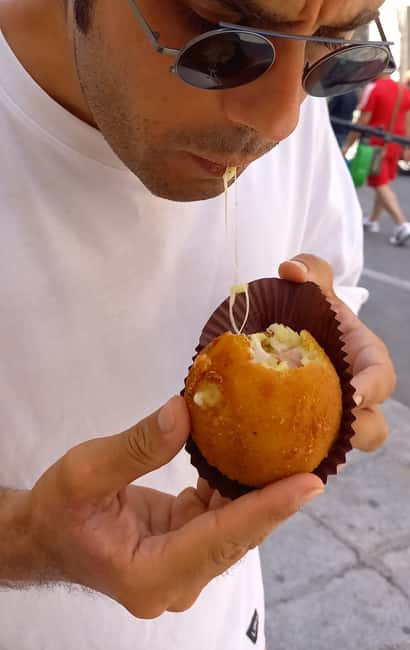 Taormina: Sicilian Full Meal & Drinks Walking Food Tour - Small Group Size and Personal Interaction