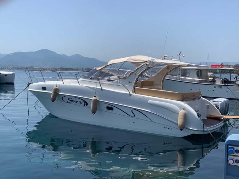 Taormina: unforgettable yacht private tour experience - Logistics and Group Experience