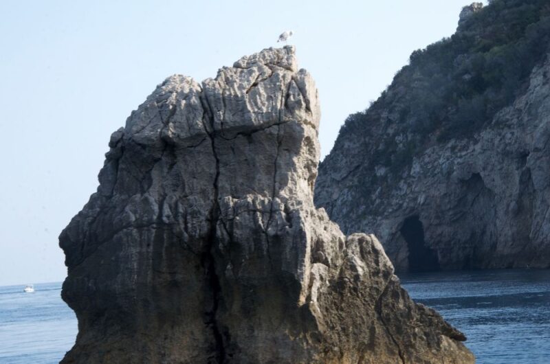 Taormina: White Lotus Tour - Explore the White Lotus Filming Locations and Stunning Coastline of Taormina