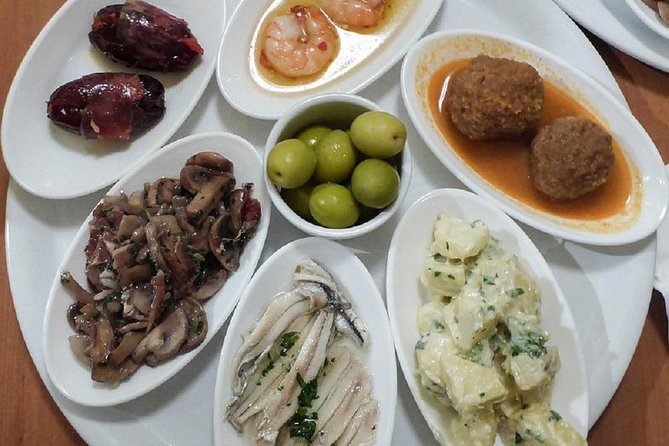 Tapas and Flamenco in Seville - Flamenco Show in Seville