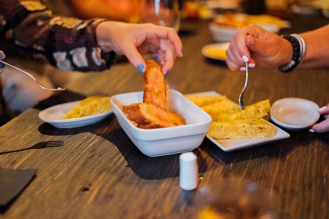 Tapas and Wine Walking Tour with Optional Flamenco Experience - The Value and Review Highlights