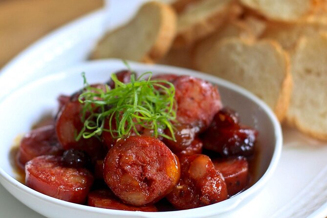 Tapas Cooking Class + Wine Pairings (Includes 5-Course Meal) - Extensive Beverage Pairings for an Authentic Tasting