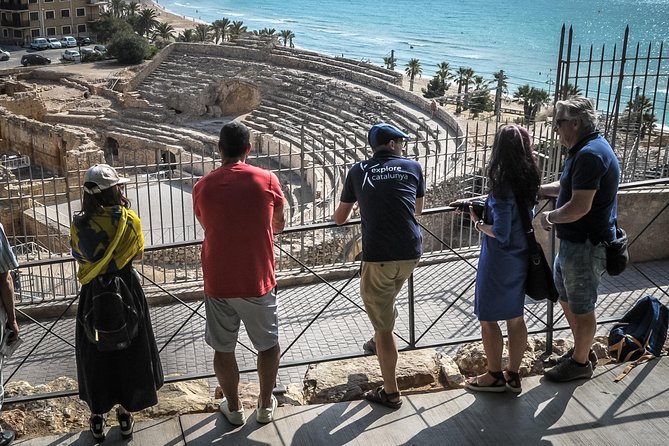Tarragona and Sitges Small Group Tour - Roman History & Culture - Leisure and Shopping in Sitges