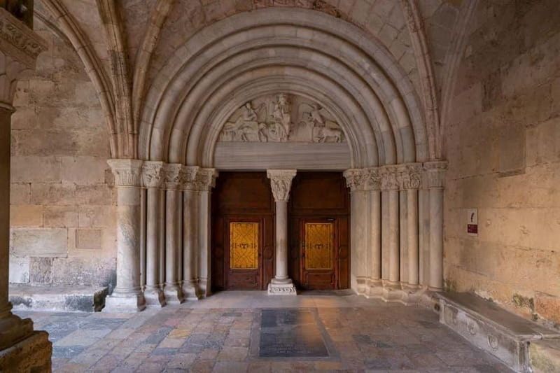 Tarragona: Cathedral Entry Ticket - Flexibility with Re-Entry and No Guided Tour
