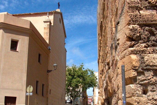 Tarragona Walking Tour: An Audio Guide to Tarraco - The Medieval Defense Tower: Insights into Tarragona’s Fortifications