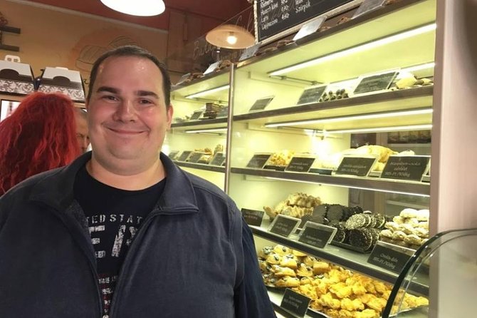 Taste Budapest - Fat Boy Foodies Walk - Meeting Point and Tour Logistics