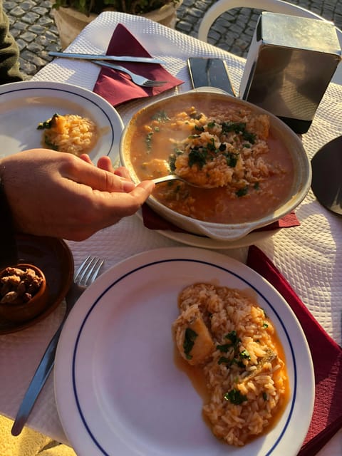 Taste of Setubal: Market Visit and Wine Tastings - Tasting the Region’s Wines Paired with Local Snacks