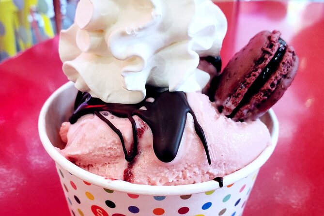 Taste the Vegas Strip: A Locals Food Tour Experience - Guides and Insider Tips: Knowledgeable and Personable