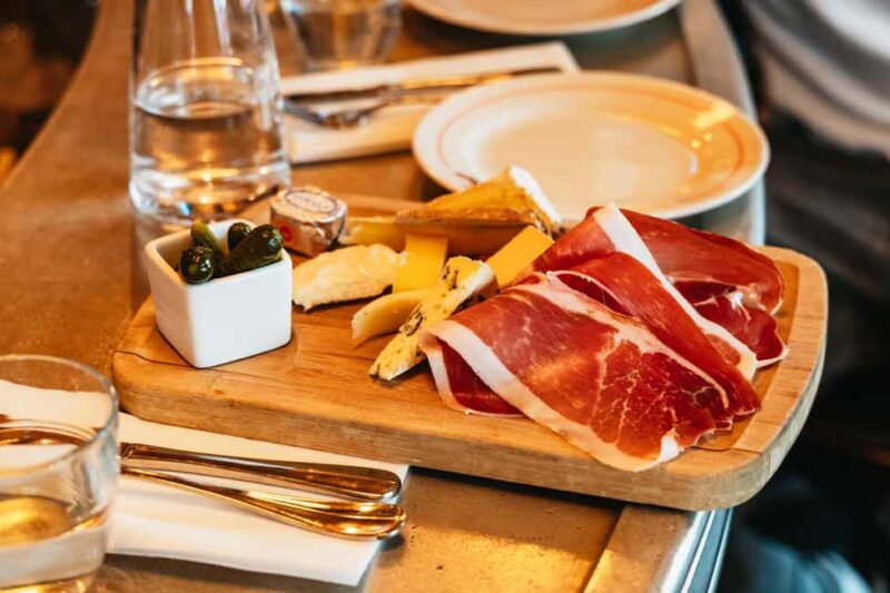 Taste True Paris Food Tour in Le Marais Hidden Gems - Savoring French Pastries: Croissants and Desserts