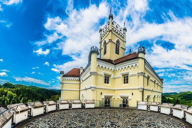 Taste Zagreb Heritage Wine Tasting with Traditional Lunch - Logistics: Meeting Point, Duration, and Accessibility
