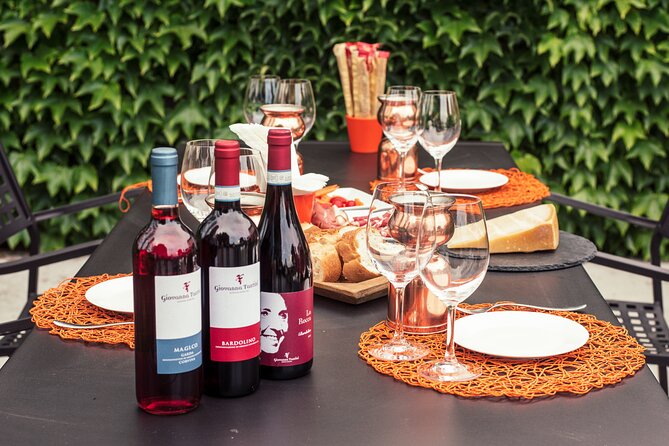 Tasting 6 wines exclusive to Azienda Giovanna Tantini - Meet Azienda Giovanna Tantini in Mischi, Verona