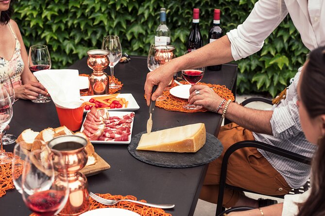 Tasting 6 wines exclusive to Azienda Giovanna Tantini - Who Will Enjoy This Wine Tasting in Mischi