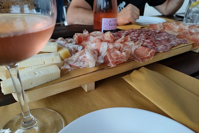 Tasting of 4 Valtenesi wines with local food in Salò - Starting Point at Gavardo with Lake Garda Views