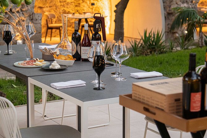 Tasting of 5 Wines with Typical Products in Sorrento - Key Points