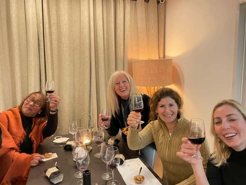 Tasting Portugal: Taste and discover the secrets of Port Wine! - The Class in Lisbon: Learning the Basics of Wine Tasting