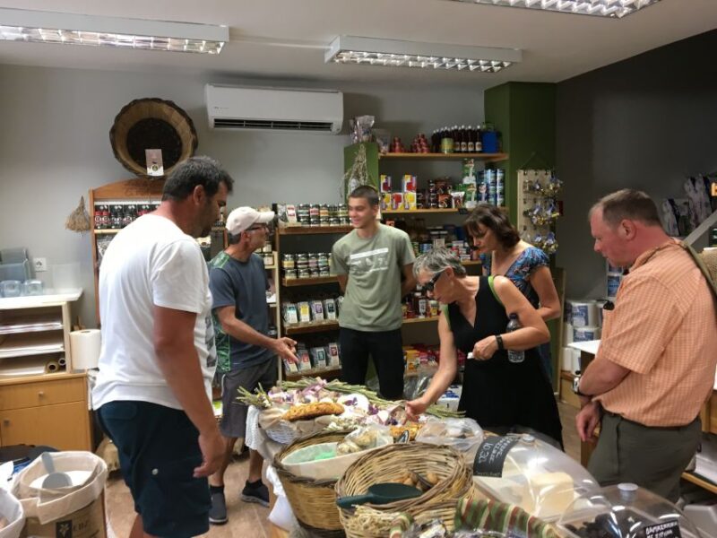 Tastings of Heraklion city - sightseeing walking tour - Logistics and Practical Tips