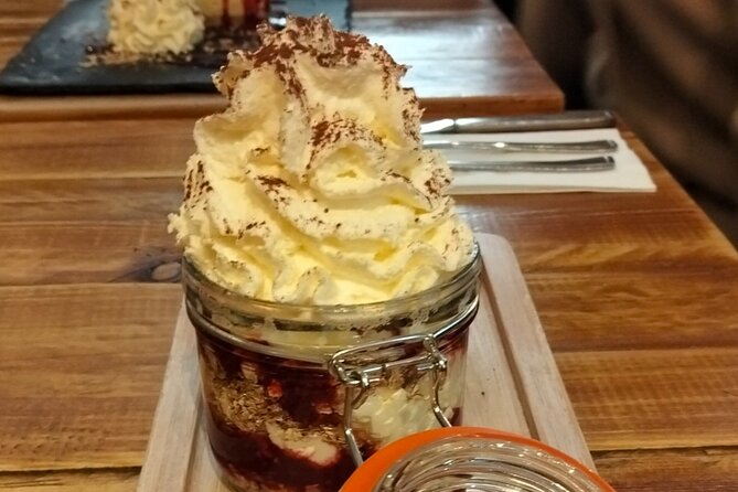 Tasty and Indulgent Food and Drink Tour in Edinburgh - Whisky and Gin Tastings at The Mitre Bar