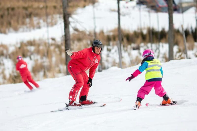 Tatranska Lomnica: Private Ski Lesson for Kids All Levels - Expert and Friendly Guides for Young Skiers