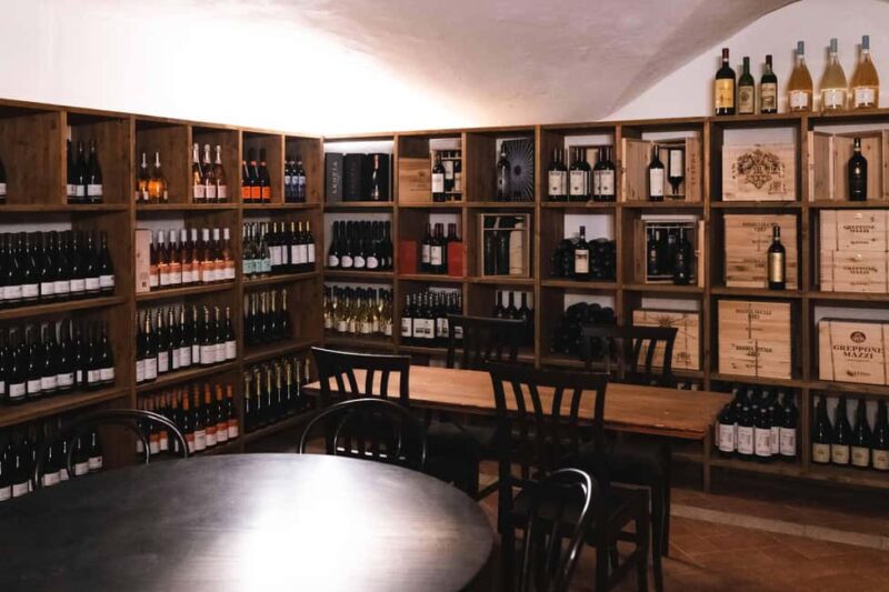 Taverna dei Servi Florence: Traditional Tuscan wine tasting - Discover the Charm of Tuscany in Florence’s Heart