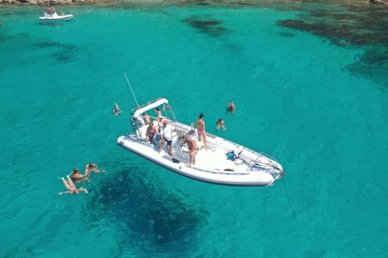 Tavolara: 5 Islands tour from San Teodoro's beach - Discovering the Hidden Pools of Isola Piana